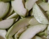 Foto langkah ke 3 dari resep Manisan Mangga Muda.