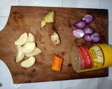 Foto langkah ke 1 dari resep Lele ungkep bumbu kuning.