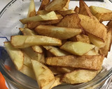Foto del paso 1 de la receta: Alitas con patatas, al vino blanco y ajo con perejil