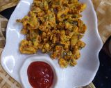 फूलगोभी के पकौड़े (Phulgobhi ke pakode recipe in Hindi) रेसिपी चरण 4 फोटो