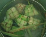 Foto langkah ke 3 dari resep Ketupat Janur.