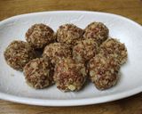A picture of step 3 of Garden cress ladoo.