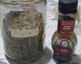 Foto del paso 3 de la receta: Sal saborizada con hierbas secas