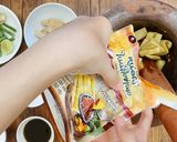 รูปขั้นตอนการทำที่ 3 ของ ตำหน่อไม้ย่านางหมูยอ By แม่บ้าน