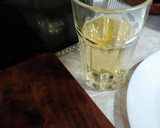 Foto del paso 2 de la receta: Llom adobat amb ceba i amb salsa vi blanc. Lomo adobado en salsa de vino blanco
