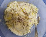 Foto langkah ke 2 dari resep Kroket Tahu Kornet.