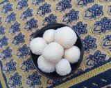 A picture of step 2 of Coconut Laddu.