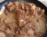 A picture of step 8 of Liver with onions...and gravy.