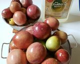 Foto langkah ke 1 dari resep Home Made Passion Fruit Syrup.