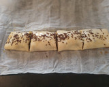 Foto del paso 8 de la receta: Napolitanas de mermelada con chocolate y pasas