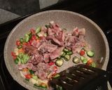 Foto langkah ke 1 dari resep Cumi asin cabe hijau.