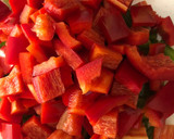 Foto del paso 2 de la receta: Conejo con tomate y pimientos