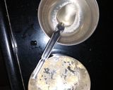 A picture of step 1 of Surati Sev Khamani.