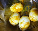 A picture of step 1 of Duck egg curry.