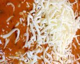 صورة لخطوة 3 من وصفة معكرونه ب صلصة الموزريلا الحمراء 👌🏻🍝