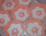 Foto langkah ke 3 dari resep Kue Lapis Bunga.