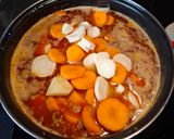 Lencsegulyás recept fázis 3 fotója