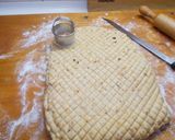 Burgonyás-tepertős pogácsa recept fázis 10 fotója