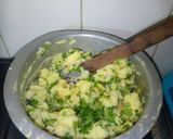 A picture of step 1 of Mashed Potatoes Patties.
