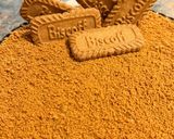 Foto langkah ke 1 dari resep Biscoff Cheesecake (No Bake) versi Loyang Pies.