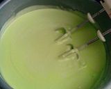 Foto langkah ke 5 dari resep Bolu Pandan Keju.
