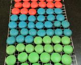 صورة لخطوة 7 من وصفة ماكرون M&M’s 💙💚💛❤️