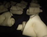 Foto del paso 6 de la receta: Bizcochitos de grasa (cuernitos)