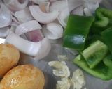 A picture of step 1 of Chilli Egg.