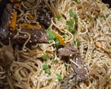 Une image de l'étape 4 de Boeuf sauté asiatique aux spaghettis en cocotte 😃.