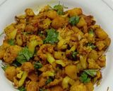 आलू गोभी फ्राई(Aloo Gobhi fry recipe in hindi) रेसिपी चरण 7 फोटो
