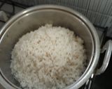Foto langkah ke 2 dari resep Ketan Susu Keju.
