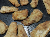 Merluza rebozada con papas fritas 2 versiones todo al horno