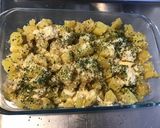 Une image de l'étape 8 de Pommes de terre gratinées au pecorino,ail et persil.