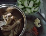 Foto langkah ke 1 dari resep Oyong tumis ceker.