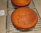 A picture of step 5 of Victoria Sponge Cake.