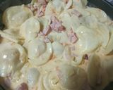 Foto del paso 3 de la receta: Salsa de Crema con Jamon y Queso.... Sorrentinos