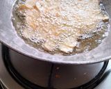 A picture of step 1 of Instant Banana Chip.