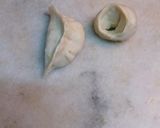 A picture of step 6 of Veg Momos.
