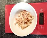 Foto del paso 2 de la receta: Galletas de Avena, Coco, Miel, Quinua y Leche de Almendras