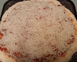 Foto langkah ke 8 dari resep Pizza oven sederhana.