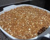 A picture of step 4 of Apple Crumble.