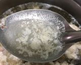 รูปขั้นตอนการทำที่ 5 ของ ต้มยำไก่ใส่เห็ดนางฟ้า น้ำใส