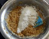 A picture of step 2 of Banana Cake.