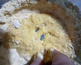 A picture of step 2 of Crispy onion rings.