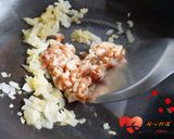 雙味飯糰佐鳳梨咖哩的食譜步驟1照片