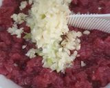 A picture of step 1 of Beef Patty Hamburger.