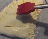 Foto del paso 2 de la receta: Hojaldre de salmón y queso
