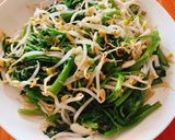 Hình bước làm 2 của món Rau muống xào giá