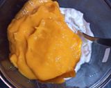 A picture of step 3 of Curd Mango Icecream.