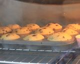 Foto langkah ke 4 dari resep Best Vanilla Chocochips Muffin Ever with Buttermilk.
